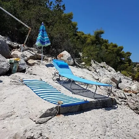 Villa 'searock' Maisonette At Amoni Corinth Pefkali