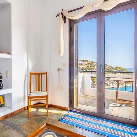 'searock' Maisonette At Amoni Corinth Pefkali