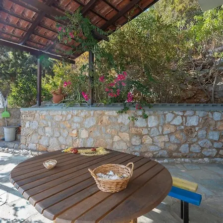 Villa 'searock' Maisonette At Amoni Corinth *