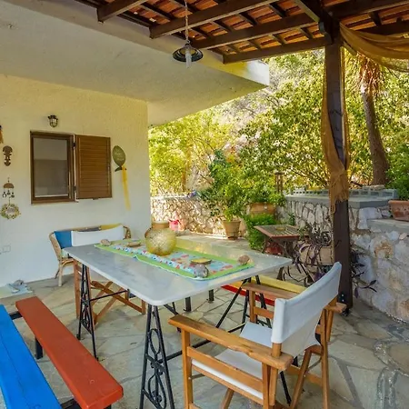 Villa 'searock' Maisonette At Amoni Corinth Pefkali