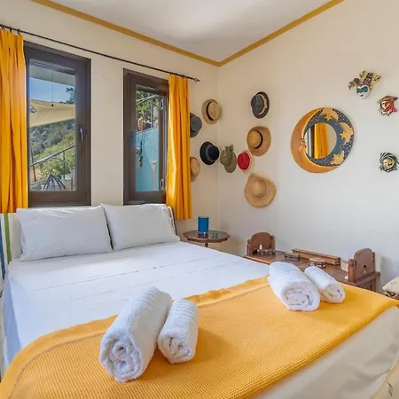 'searock' Maisonette At Amoni Corinth Villa Pefkali